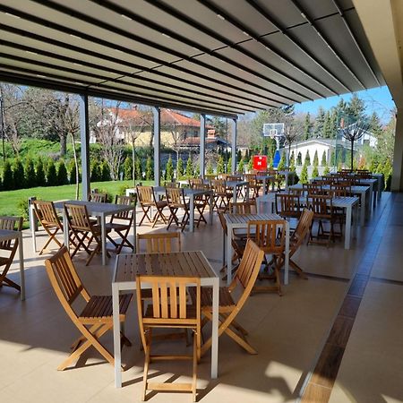 Hotel Danubia Park Veliko Gradište Exteriér fotografie