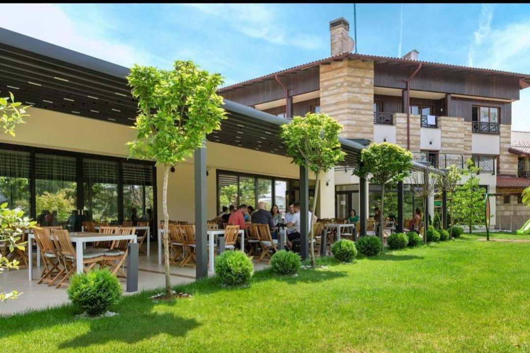 Hotel Danubia Park Veliko Gradište Exteriér fotografie